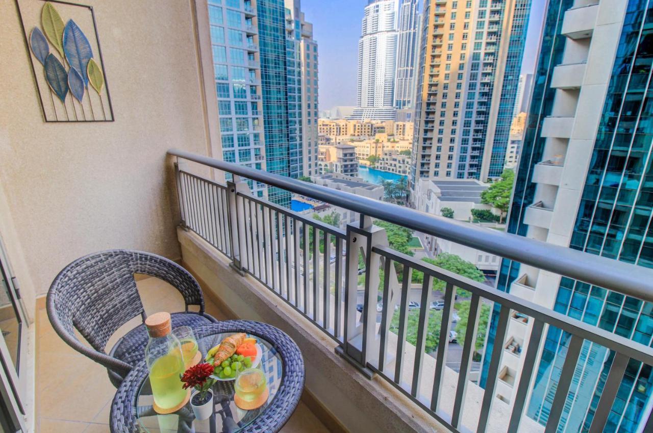 Durrani Homes - Luxurious Studio Near Dubai Mall With Pool View Экстерьер фото